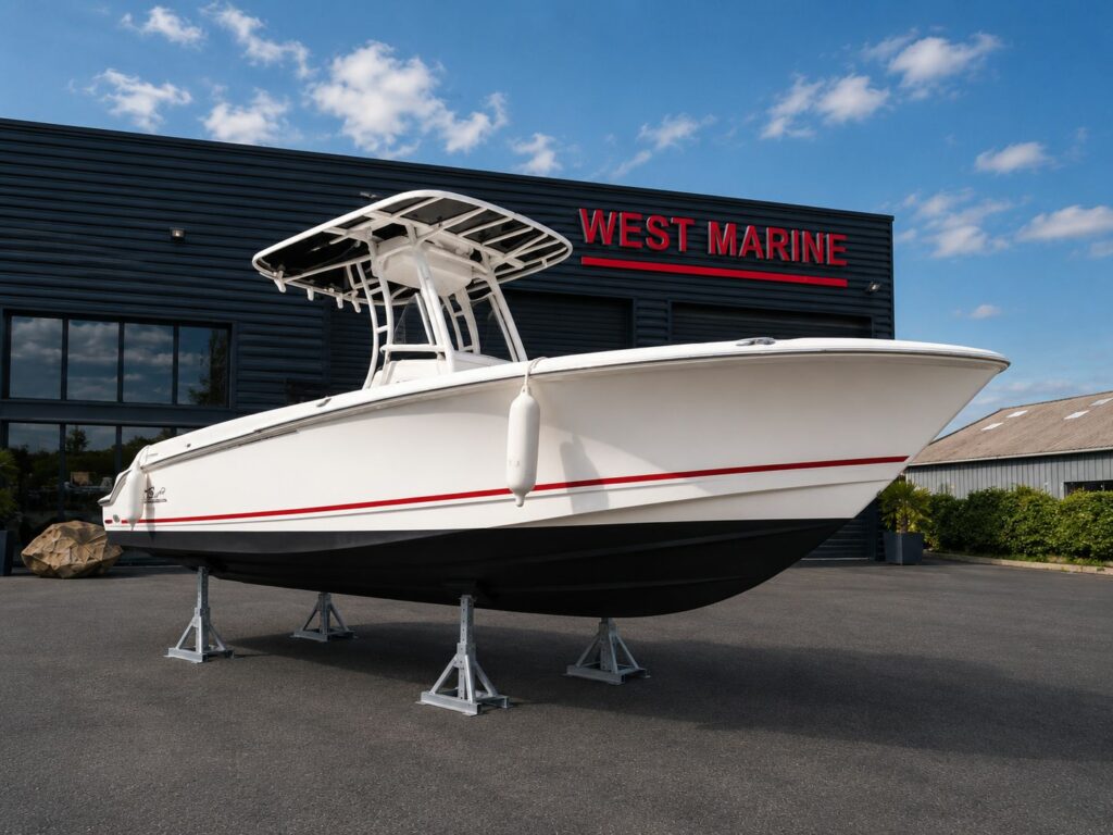 Boston Whaler 230 Outrage