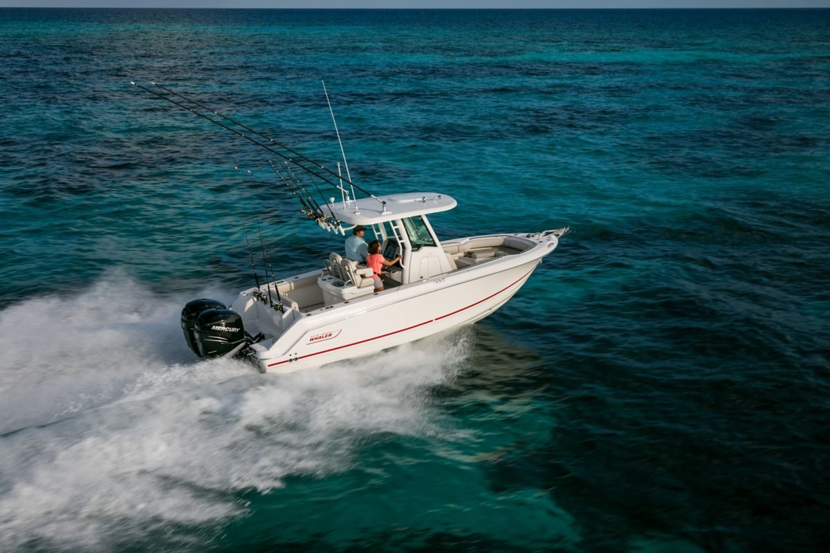 Boston Whaler 250 Outrage